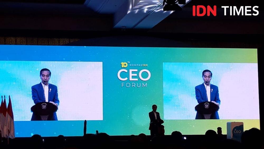 Presiden Jokowi membuka acara Kompas100 CEO Forum, di Ritz Carlton Mega Kuningan, Jakarta Selatan, Kamis 28 November 2019 (IDN Times/Teatrika Handiko Putri)