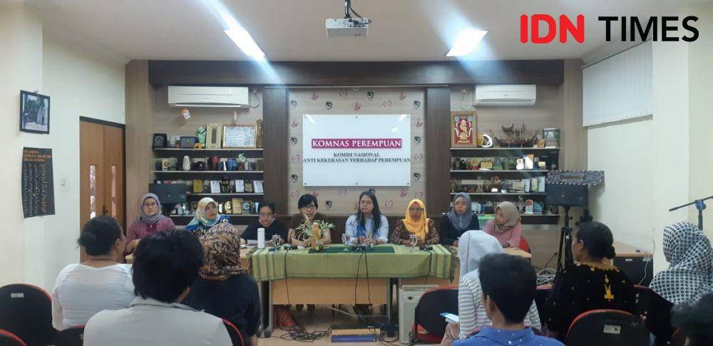 Konferensi pers di Komnas Perempuan pada Kamis (28/11) (IDN Times/Margith Juita Damanik)