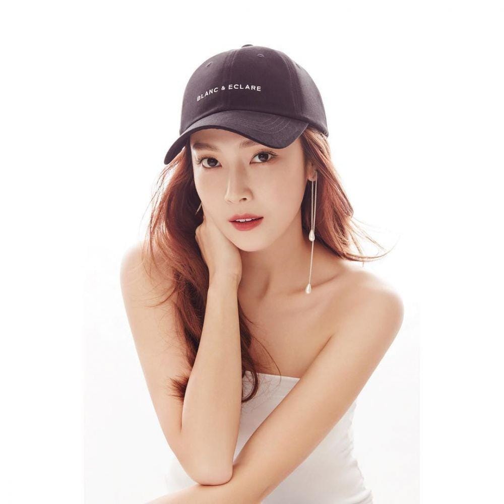 instagram.com/blancandeclare_official