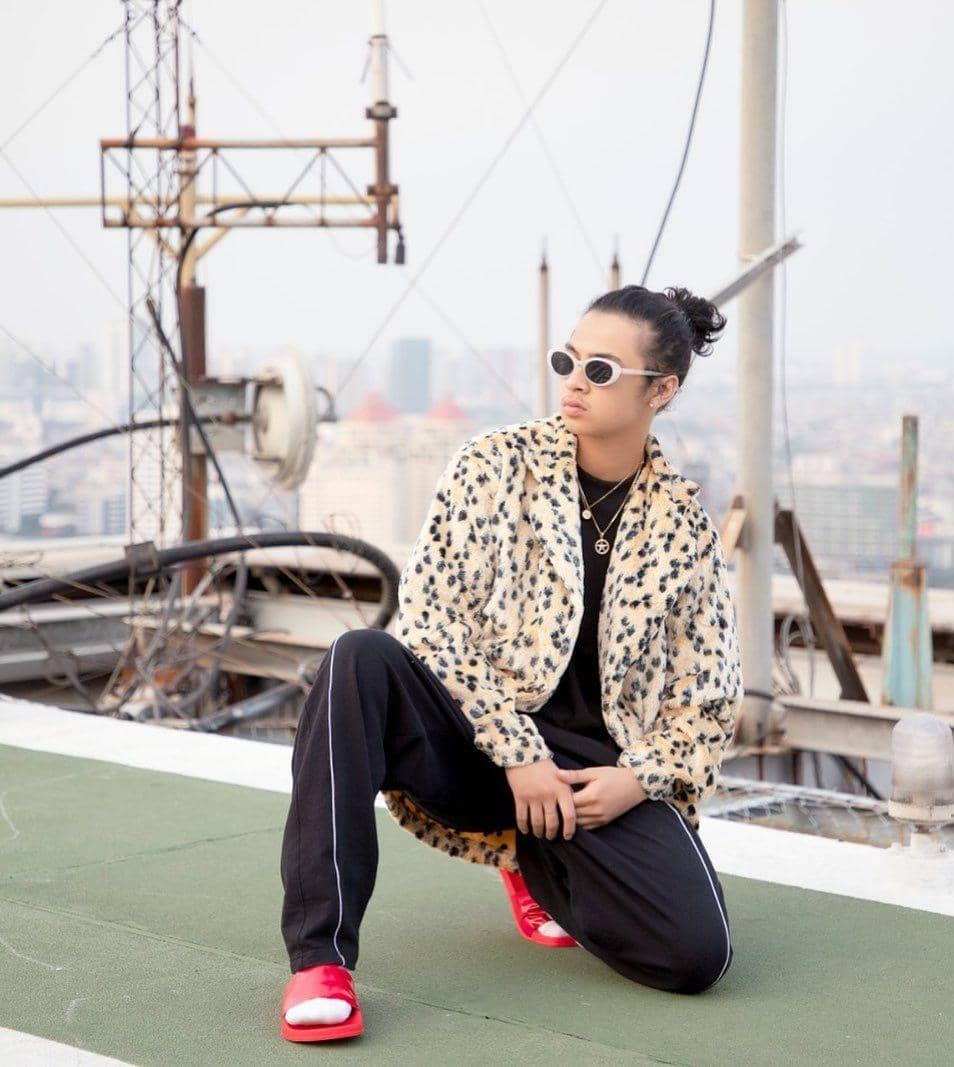 Instagram.com/bastiansteel/