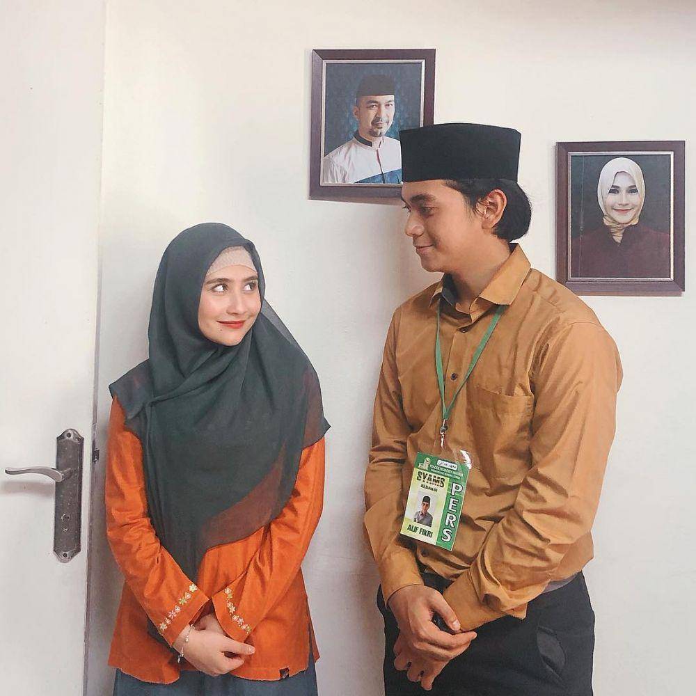 instagram.com/prilly latuconsina
