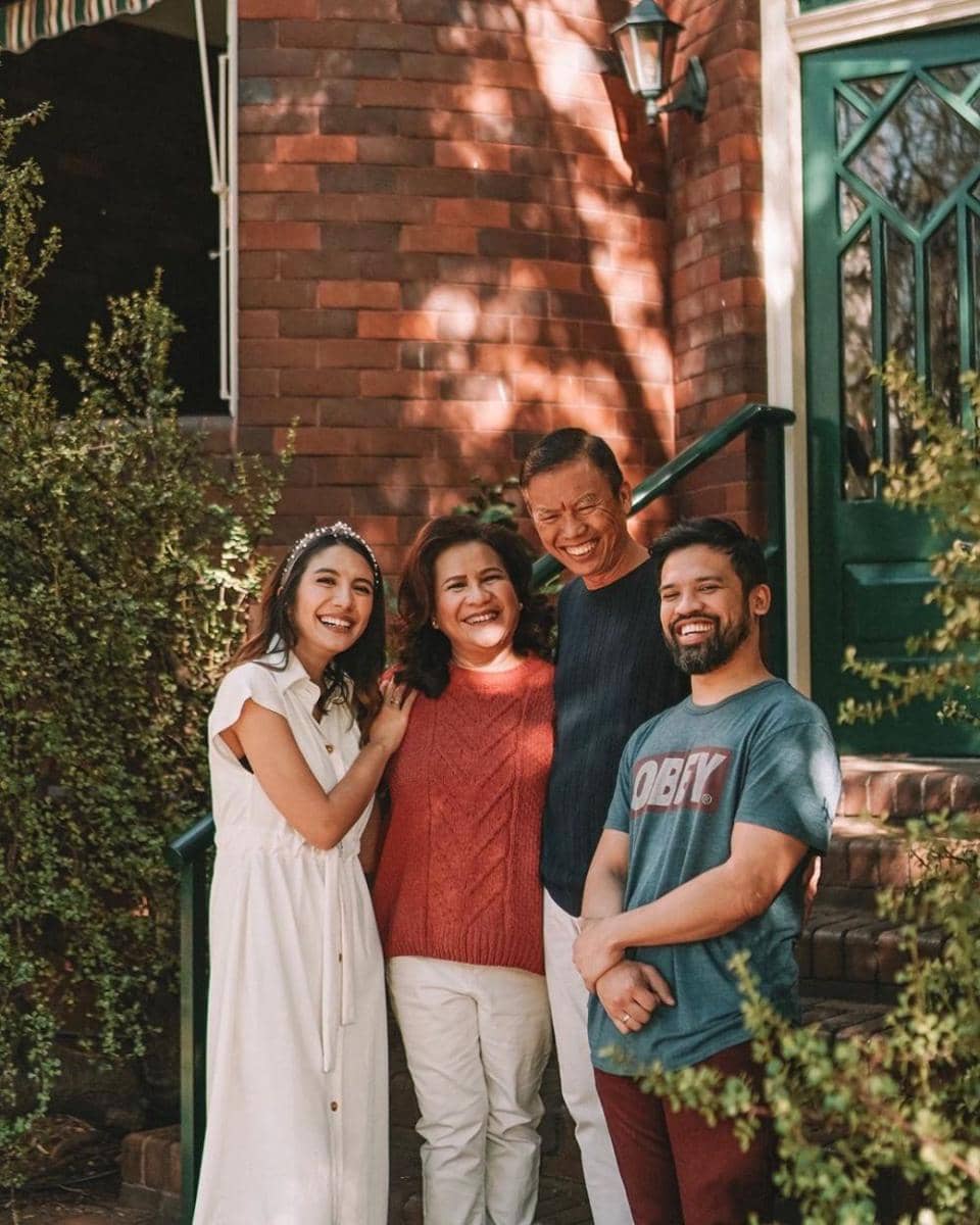 Instagram.com/achasinaga