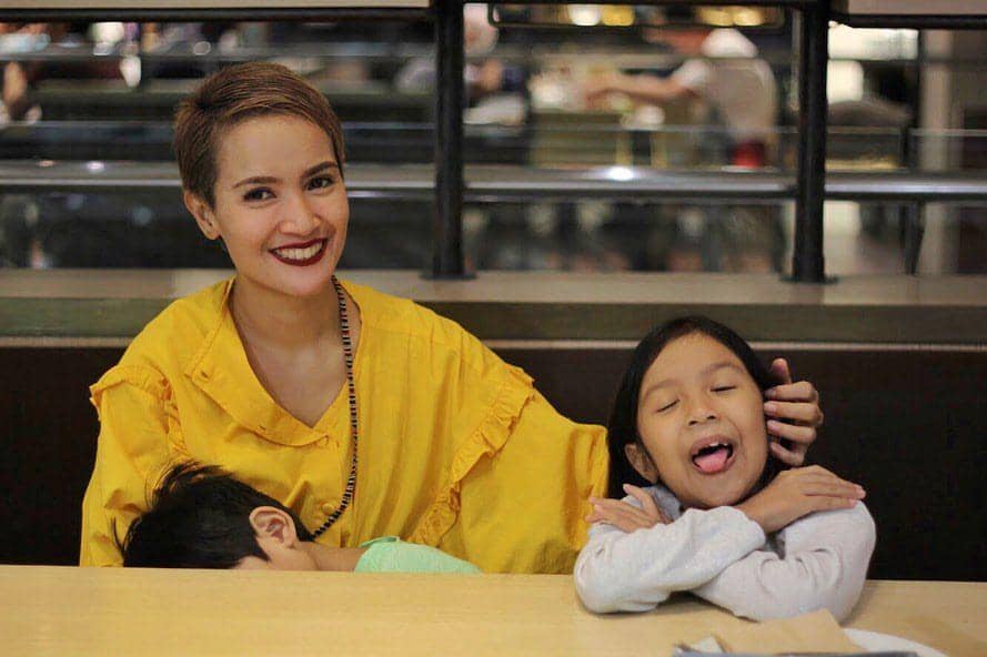 instagram.com/thehappyhutajulus