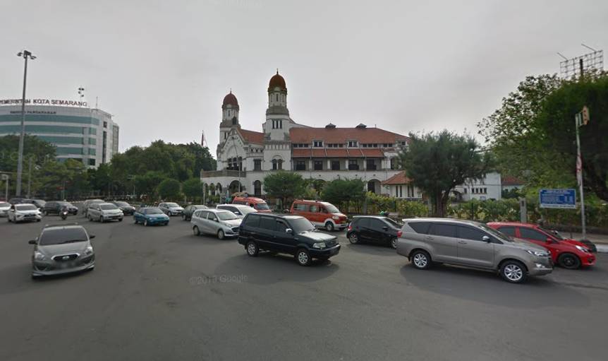 Suasana Kota Semarang di Jalan DR Sutomo, Semarang, Jawa Tengah. Dok. Google Street View