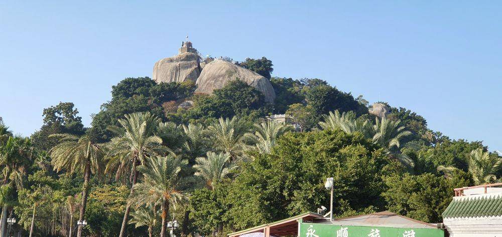 Sunlight Rock, Landmark Kota Xiamen, Provinsi Fujian, Tiongkok (IDN Times/Mela Hapsari)