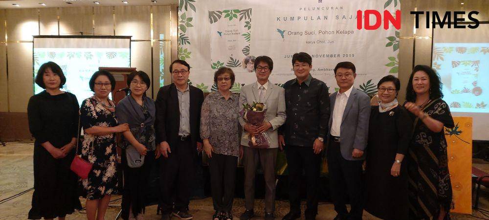 Konferensi pers buku Orang Sui, Pohon Kelapa. Hotel Ambhara. 29 November 2019. IDN Times/Geralda Talitha
