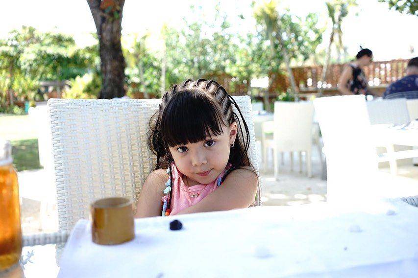 Instagram.com/gisel_la