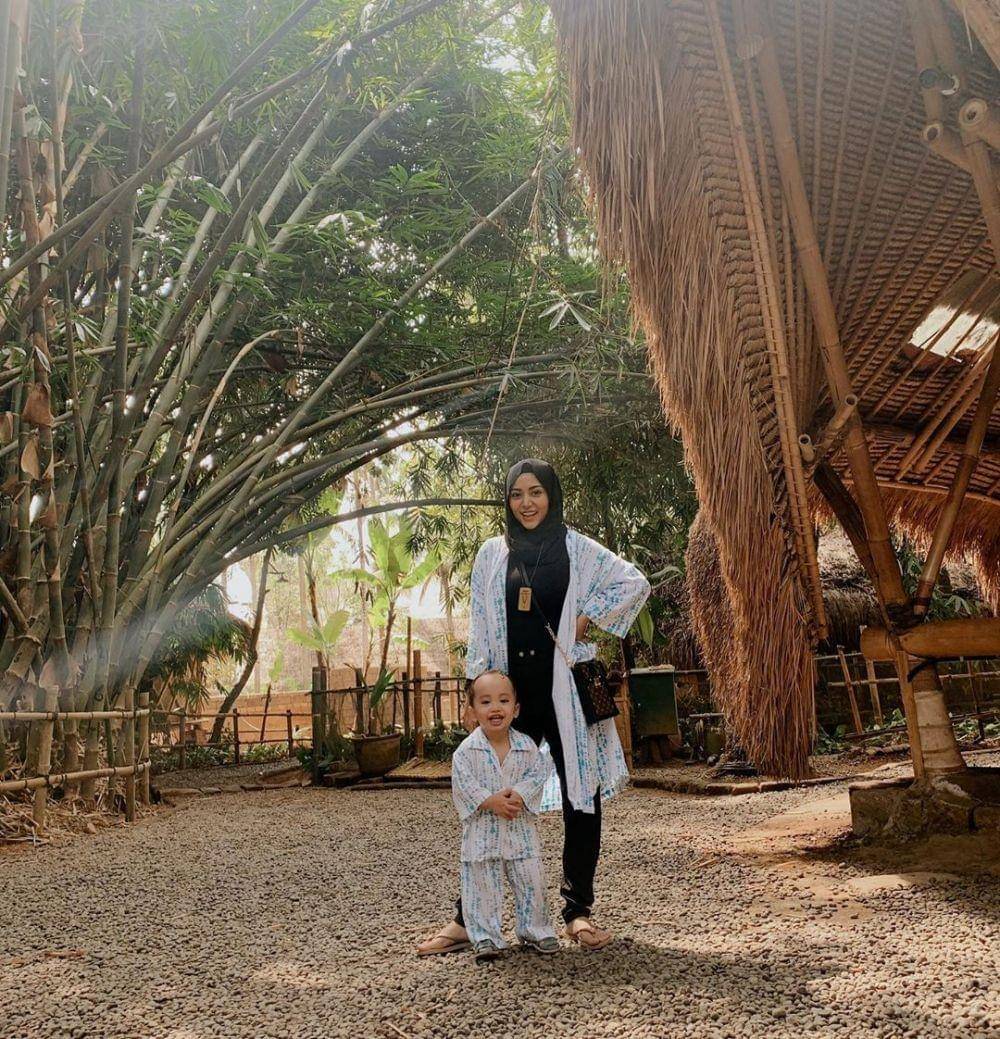 Instagram.com/rachelvennya