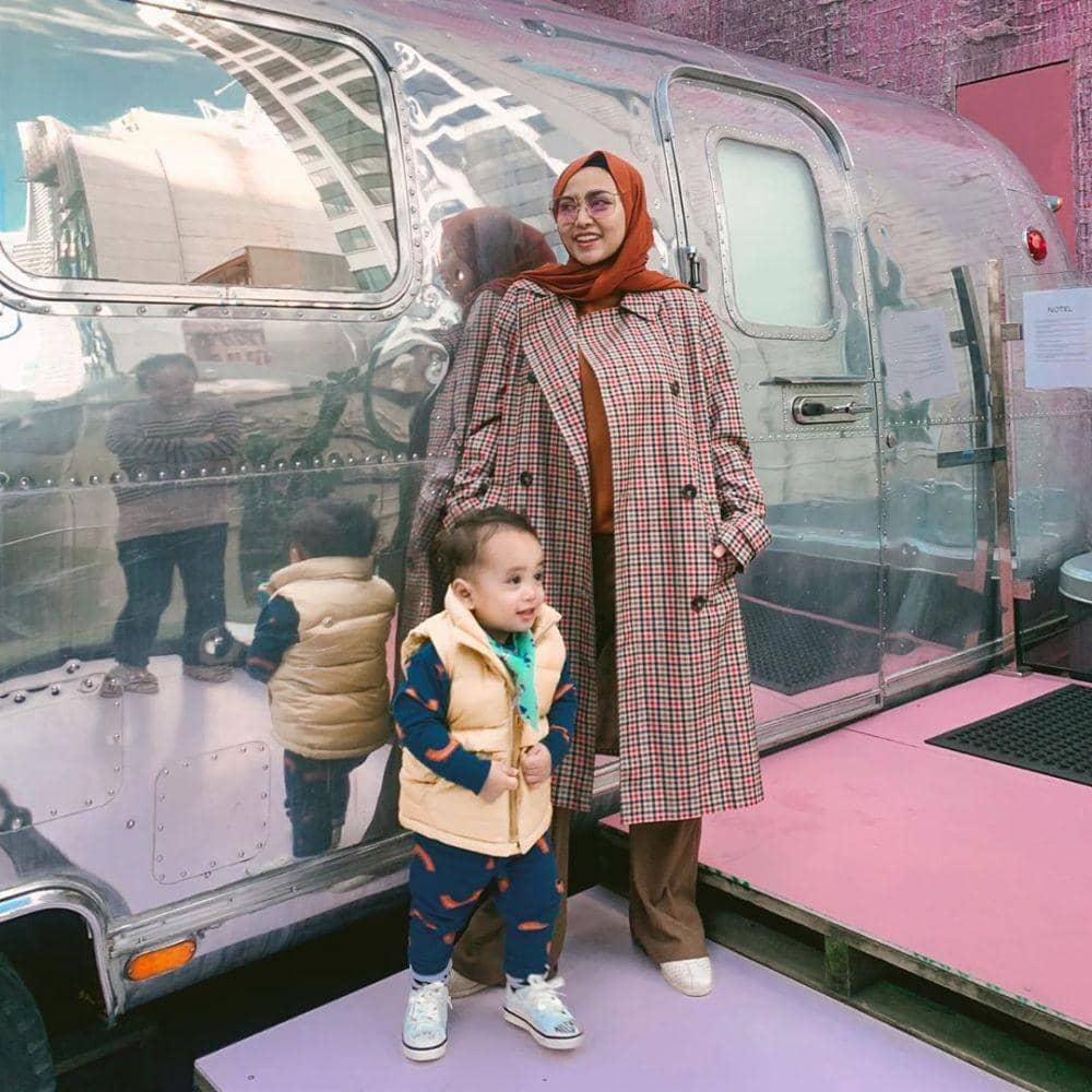 Instagram.com/rachelvennya