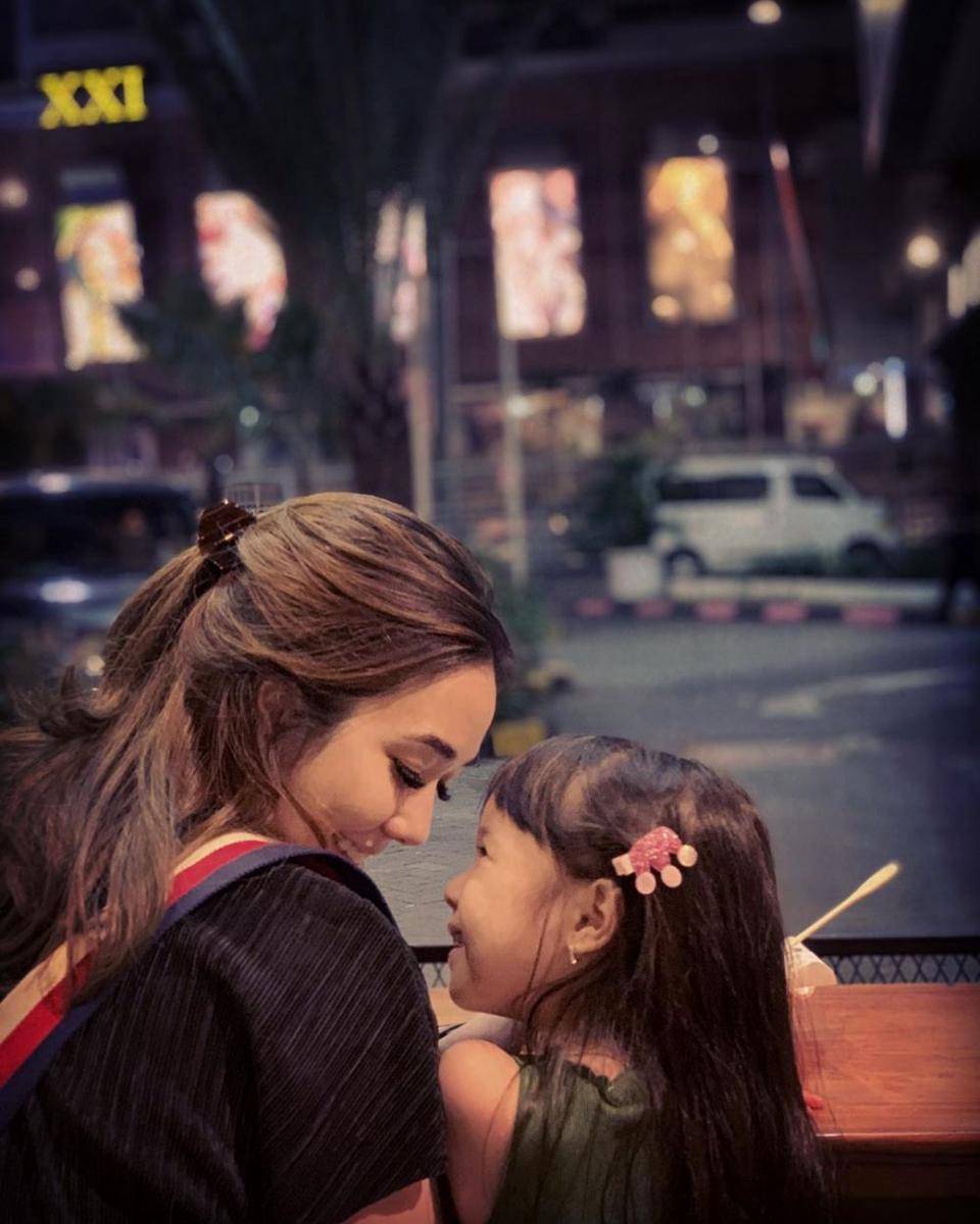Instagram.com/gisel_la