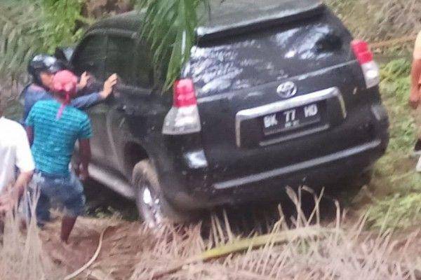 (Lokasi penemuan hakim PN Medan yang tewas di dalam mobil) Istimewa