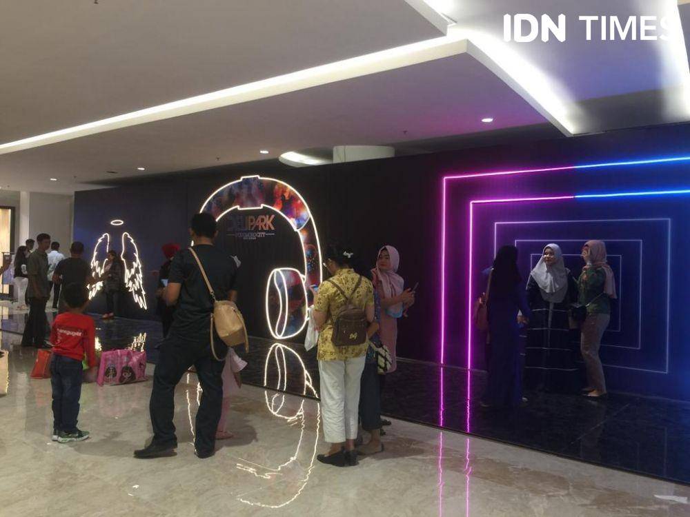 Tempat berfoto menarik di Podomoro Delipark (IDN Times/Indah Permata Sari)