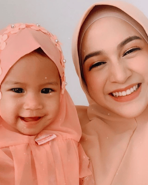 instagram.com/ninazatulini22