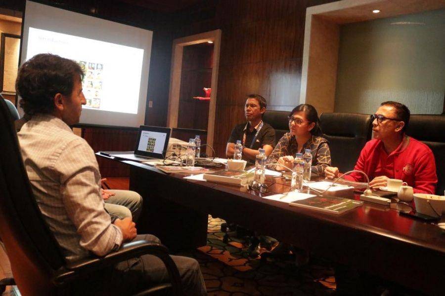 Luis Milla presentasi proposalnya kepada PSSI di Manila, Filipina, Jumat (29/11) malam. PSSI.org