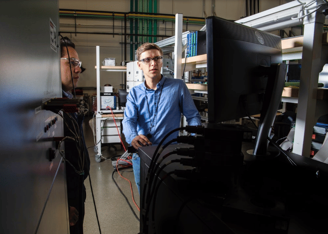 unsplash.com/@scienceinhd