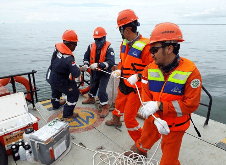 instagram.com/unilabperdana