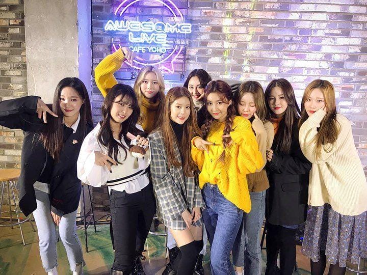 instagram.com/momoland_official