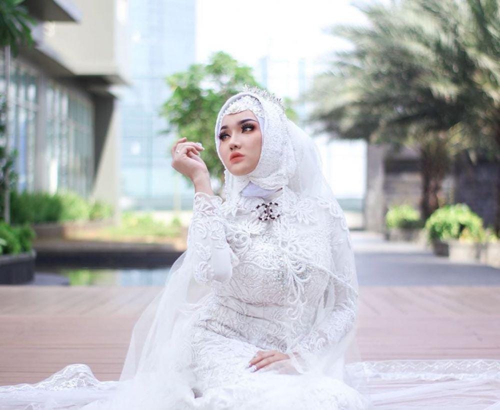 instagram.com/lucintaluna