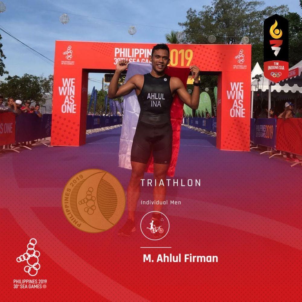 Muhammad Ahlul raih perunggu triahtlon putra SEA Games 2019, Minggu (1/12). Twitter/@TimINAofficial