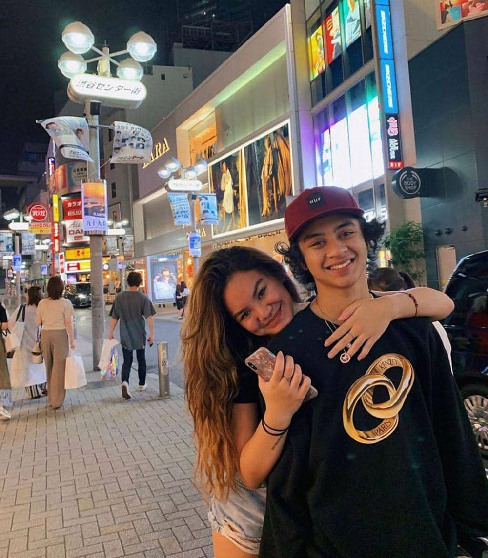 Instagram.com/bastiansteel