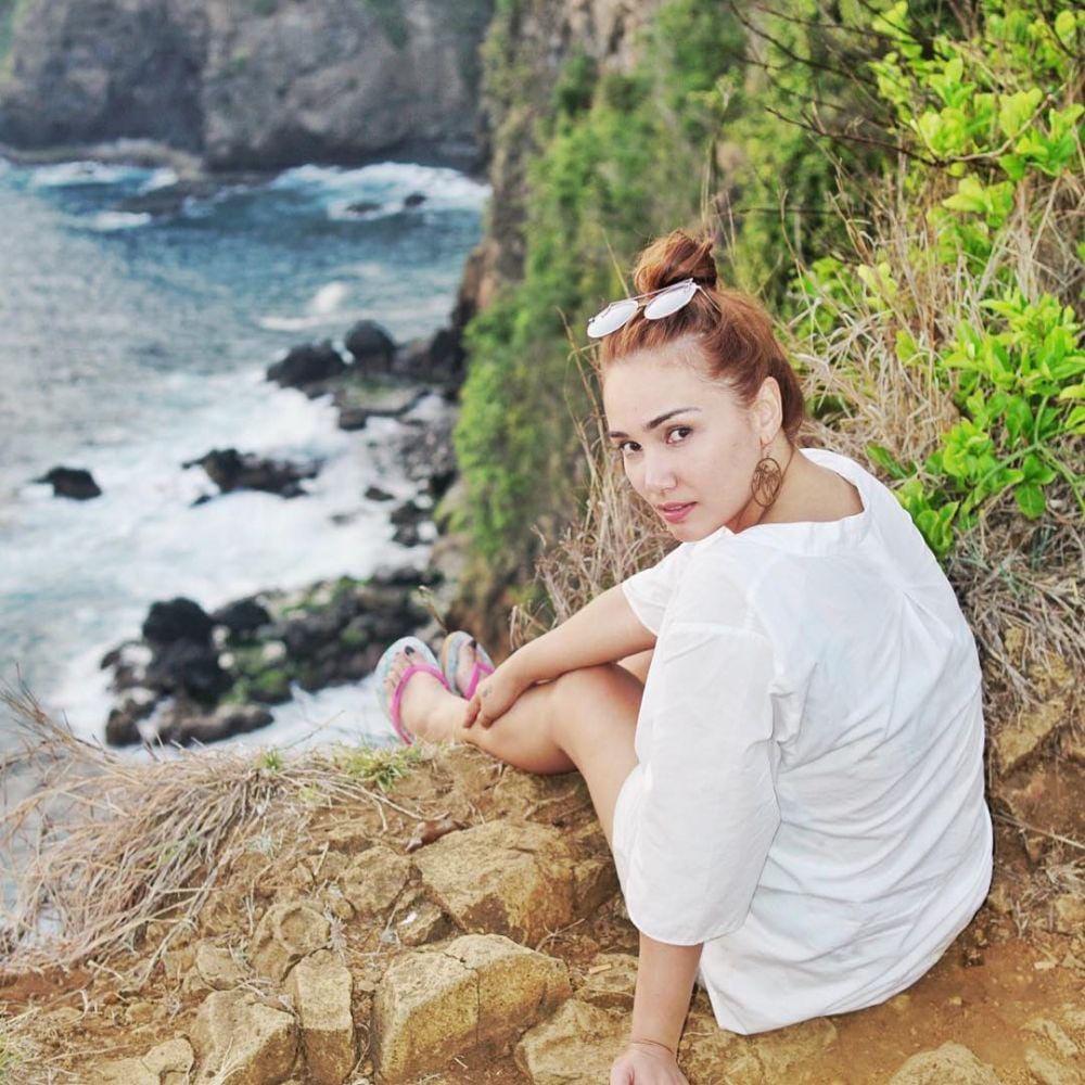 Instagram.com/febyfebiola_