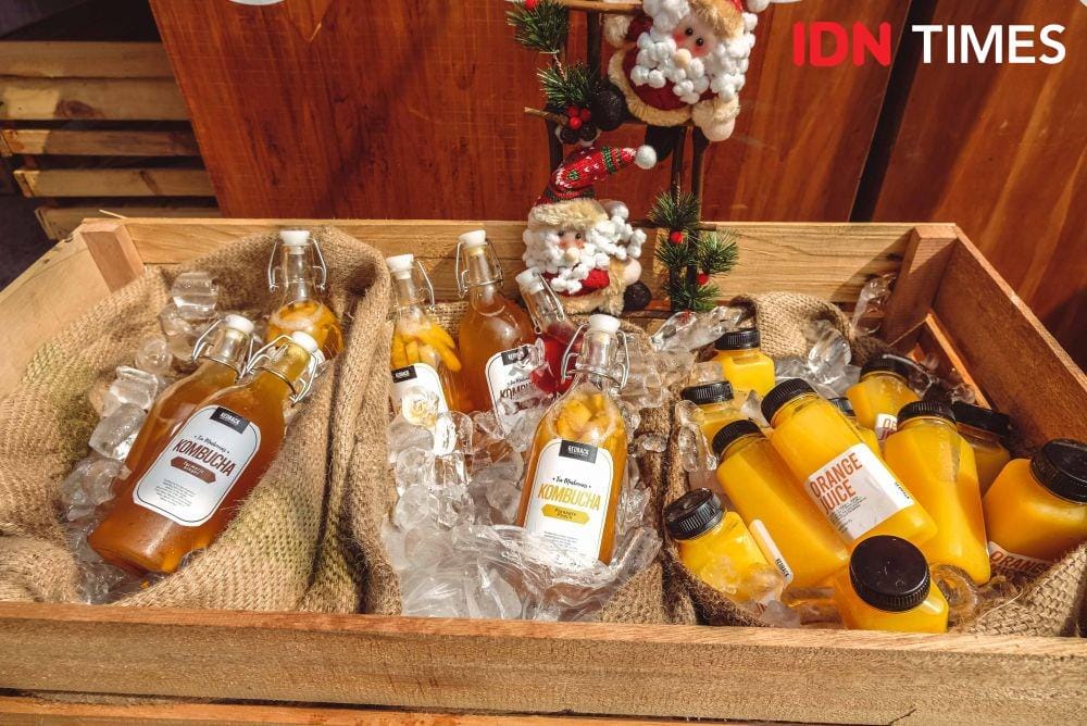 Menu baru Redback Specialty Coffee, Kombucha yang dihadirkan dalam Sunday Market di Golf Graha Famili, Surabaya (1 Desember 2019). IDN Times/Reza Iqbal