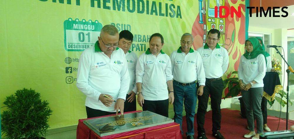 Bupati Bantul Suharsono resmikan gedung unit hemodialisa RSUD Bantul. IDN Times/Daruwaskita