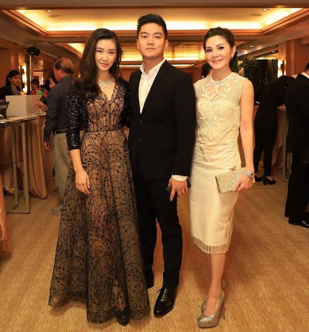 instagram.com/margaretvivi