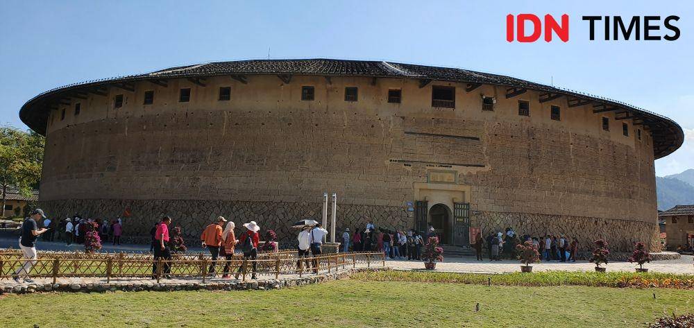 Er Yi Lou, salah satu bangunan Fujian Tulou, rumah bumi suku Hakka di Provinsi Fujian, Tiongkok (IDN Times/Mela Hapsari)