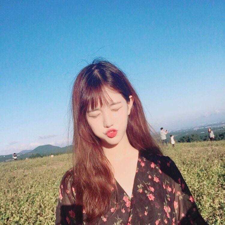 instagram.com/@hazzisss