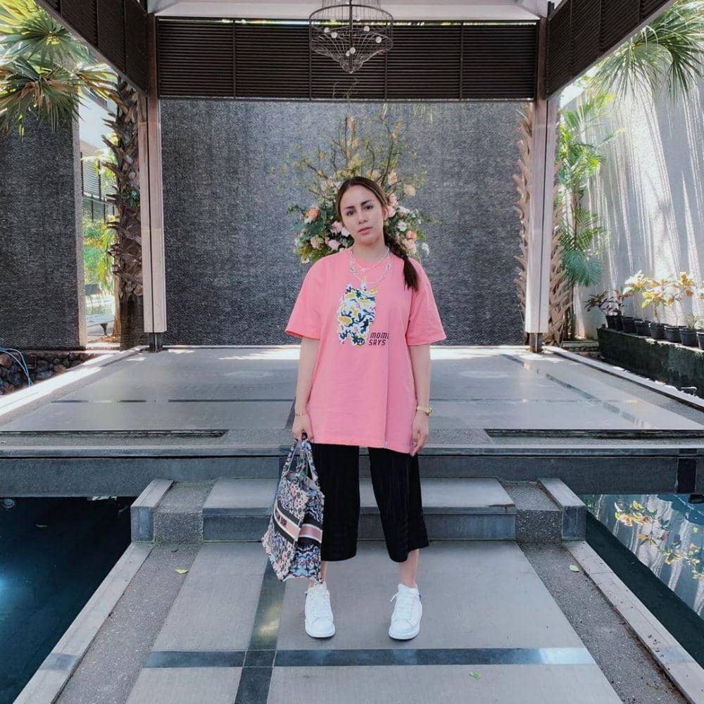 Instagram.com/therealmomogeisha