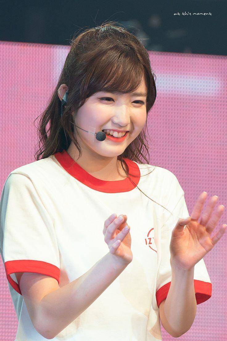 twitter.com/BLOOMING12IZONE