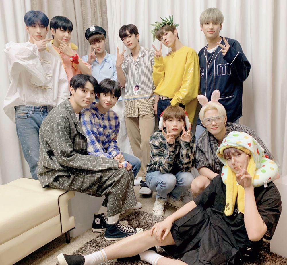 twitter.com/x1official101