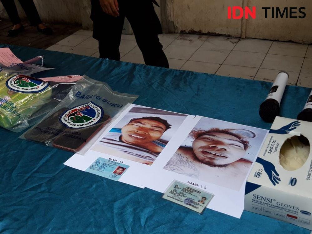 Wajah dua pengedar sabu-sabu yang ditembak mati Polrestabes Surabaya. IDN Times/Fitria Madia