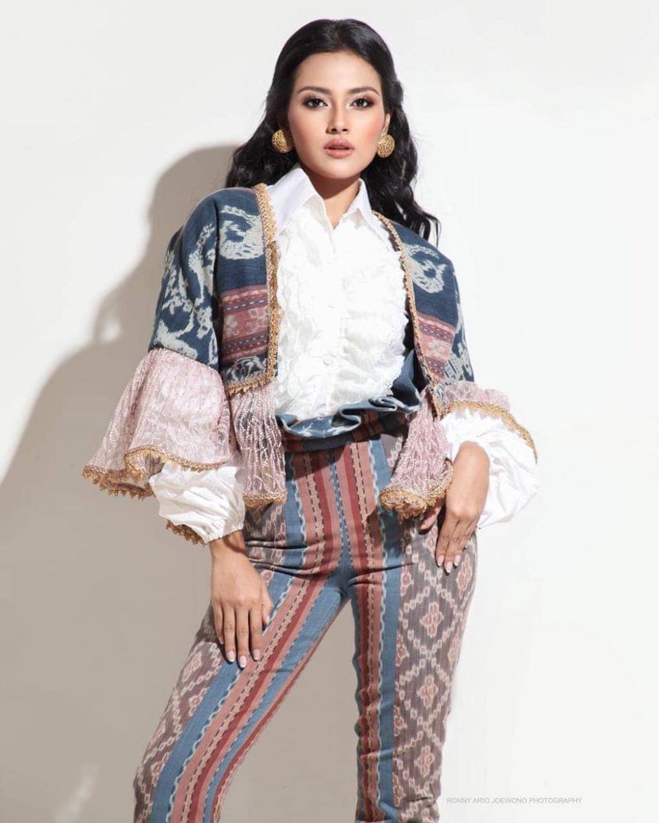 instagram.com/officialputeriindonesia