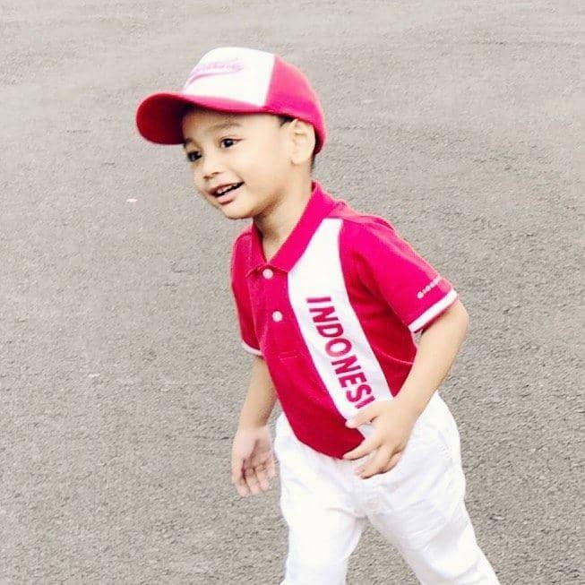 Instagram.com/uutpermatasari