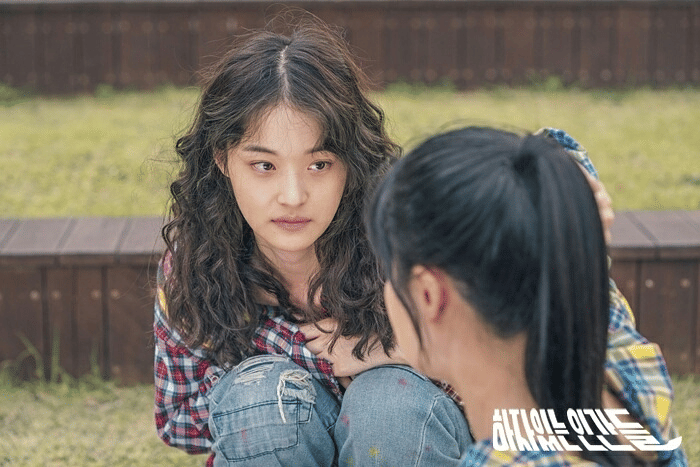 instagram.com/lovewithflaws.mbc