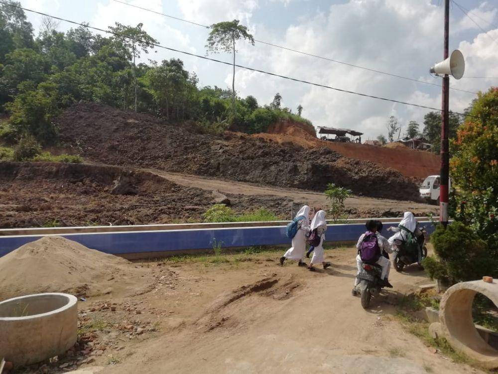 Lokasi pengerukan batubara di Samarinda dekat sekolah (Dok. Satreskrim Polresta Samarinda) Samarinda