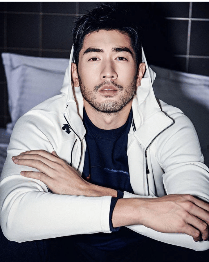 instagram.com/godfreygao