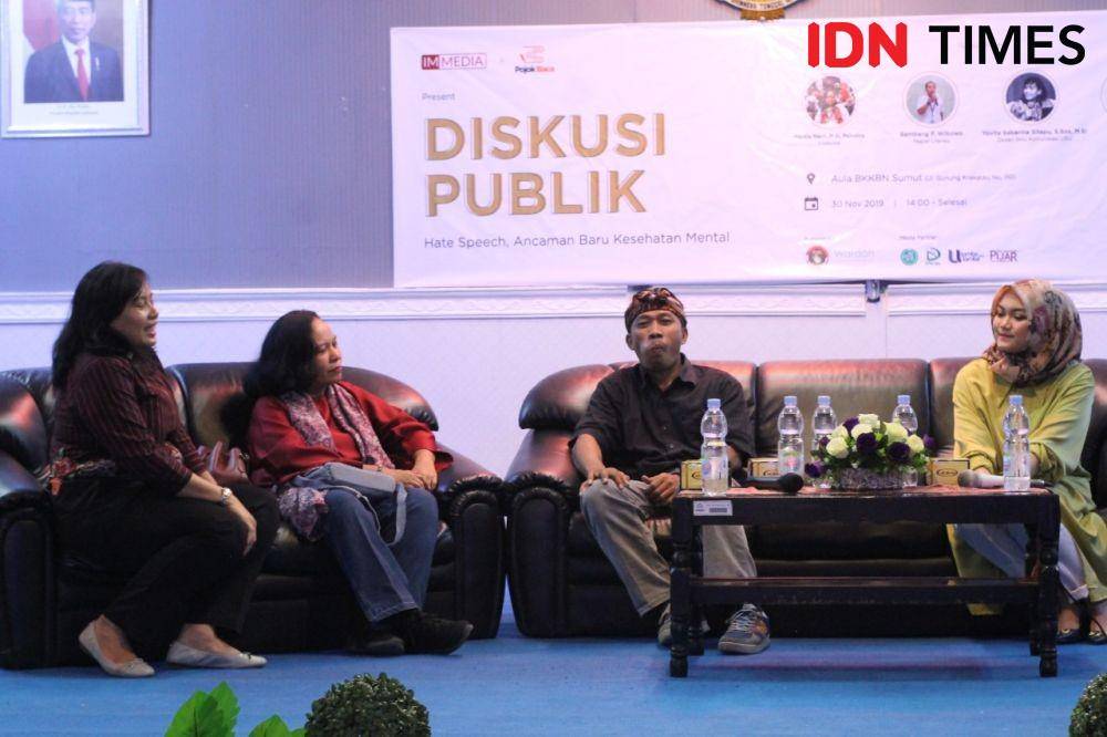 Diskusi Publik di Aula BKKBN Sumatera Utara (IDN Times/Masdalena Napitupulu)