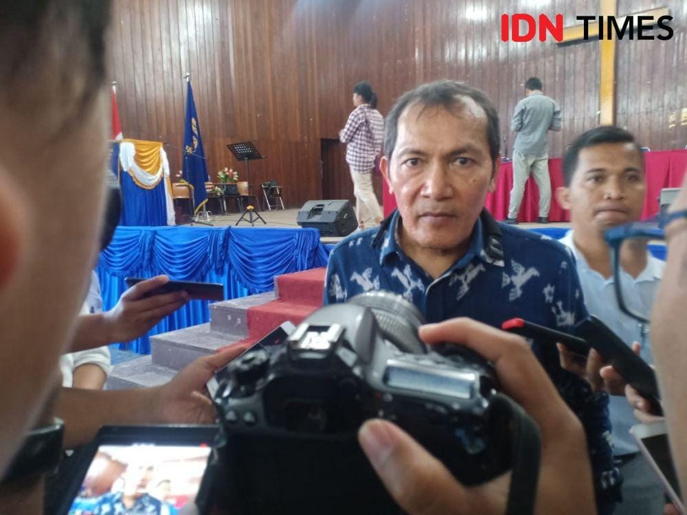 Komisioner KPK Saut Situmorang saat mengisi acara di Pematangsiantar (IDN Times/Gideon Aritonang)