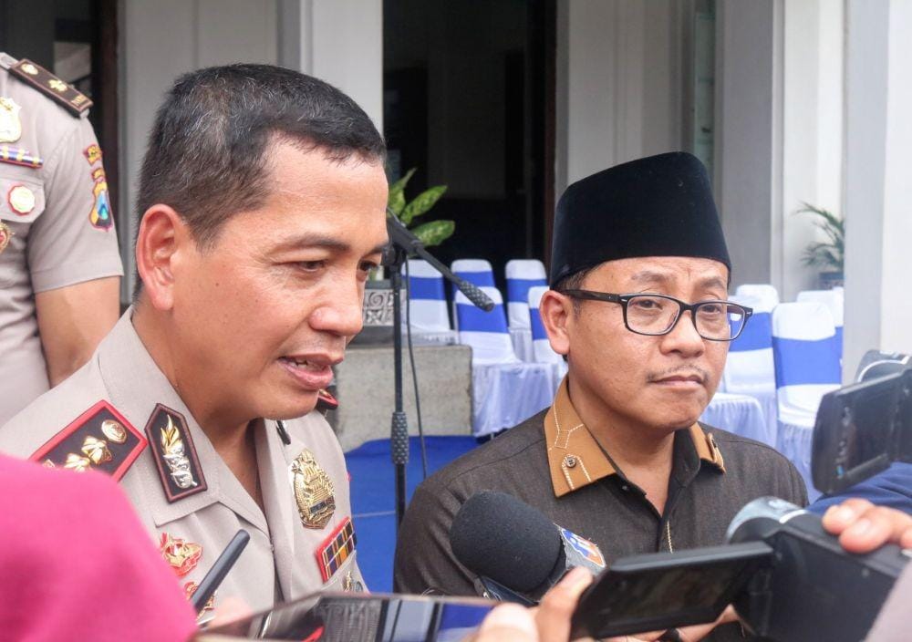Kapolresta Malang Kota, AKBP Leonardus Simarmata mengakui bahwa penjagaan tempat ibadah akan ditingkatkan selama Natal dan Tahun Baru. IDN Times/ Alfi Ramadana