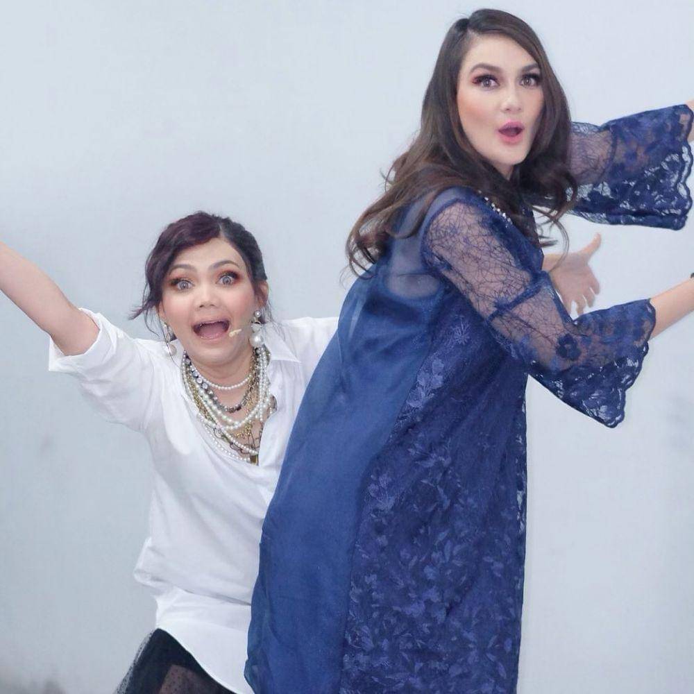 Instagram.com/rinanose16