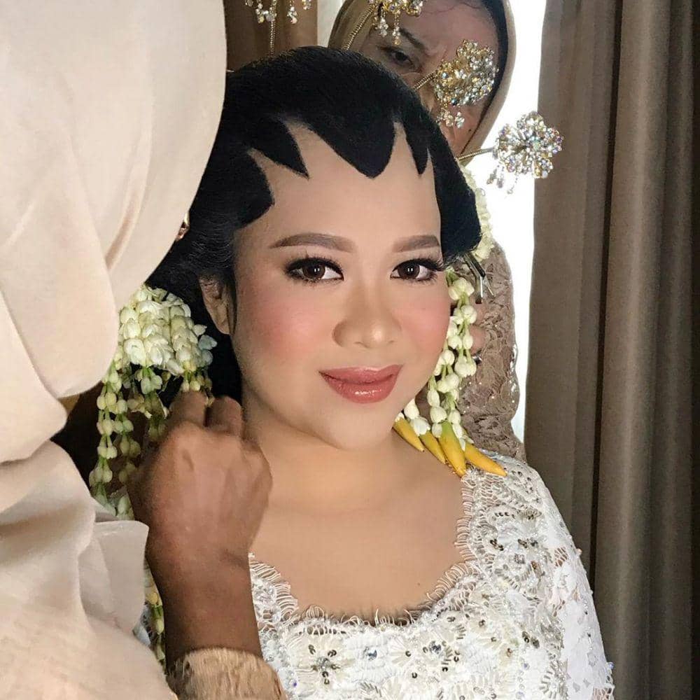 instagram.com/allyssahawadi