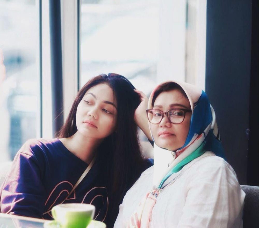 Instagram.com/rinanose16