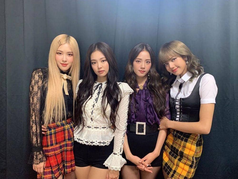 instagram.com/blackpinkofficial