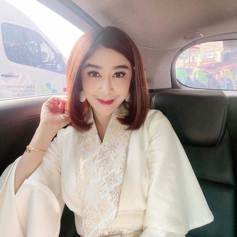 Instagram.com/uutpermatasari