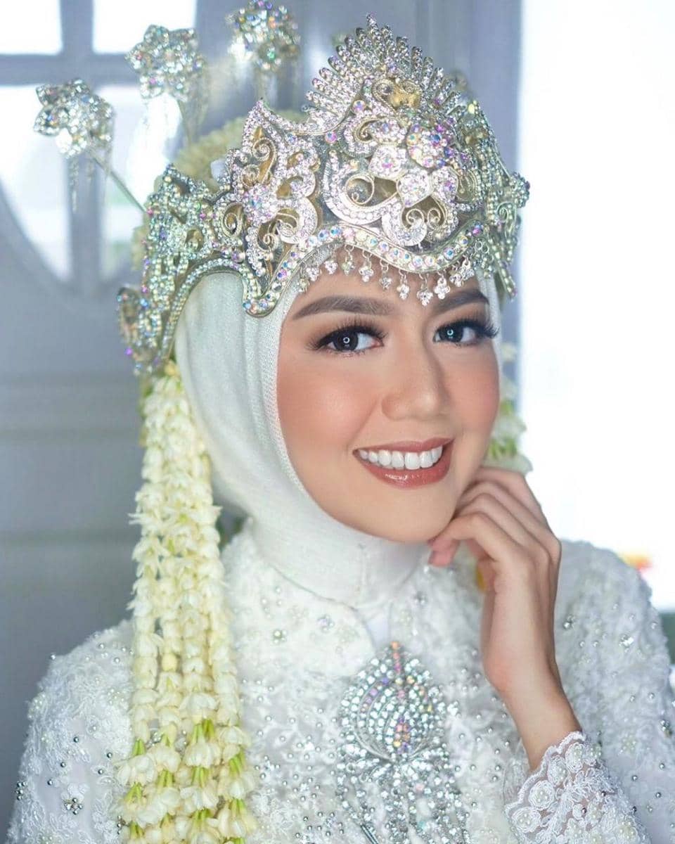 instagram.com/allyssahawadi