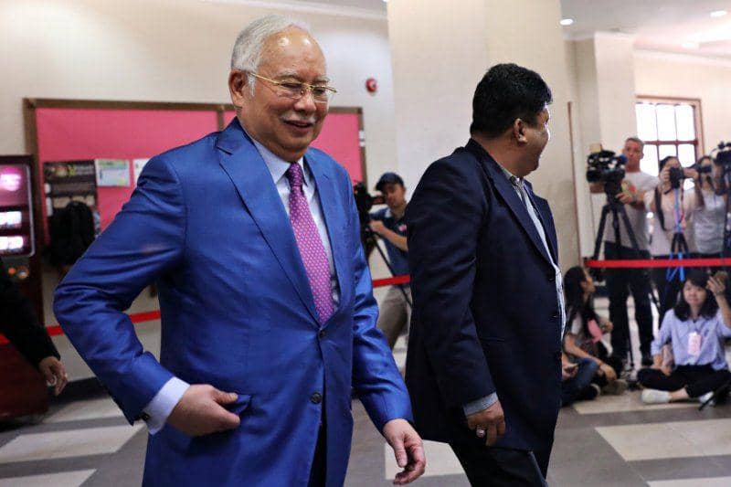 Mantan Perdana Menteri Malaysia Najib Razak tiba di Pengadilan Tinggi Kuala Lumpur di Kuala Lumpur, Malaysia, pada 3 Desember 2019. ANTARA FOTO/REUTERS/Lim Huey Teng