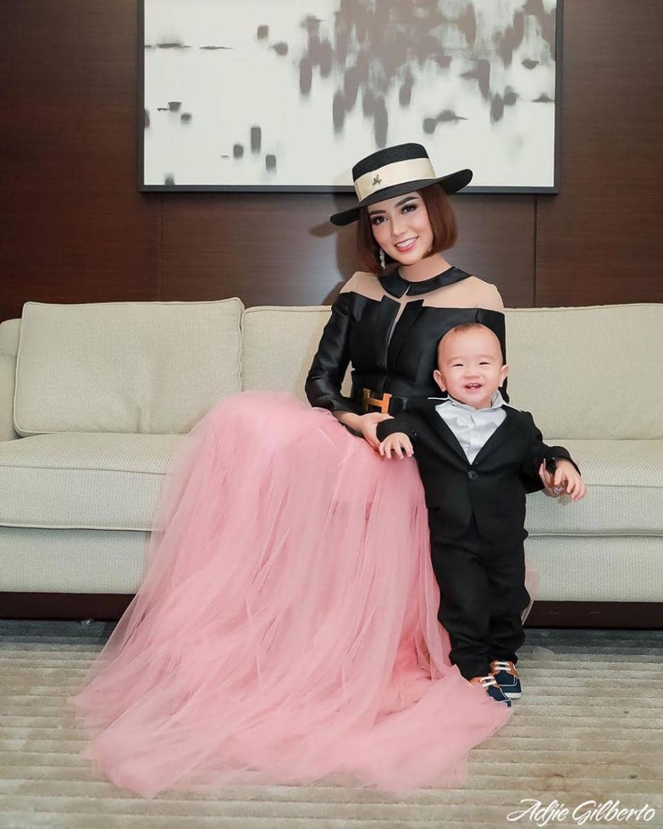 instagram.com/Bellashofie_rigan